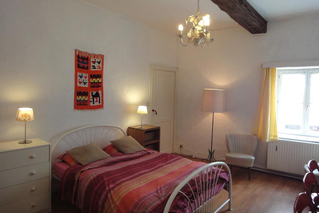 Le Studio De Christine Apartment Дюрби Екстериор снимка